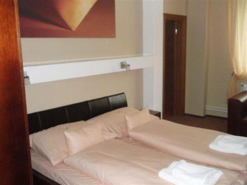 Hotel Galileo Zilina Ngoại thất bức ảnh