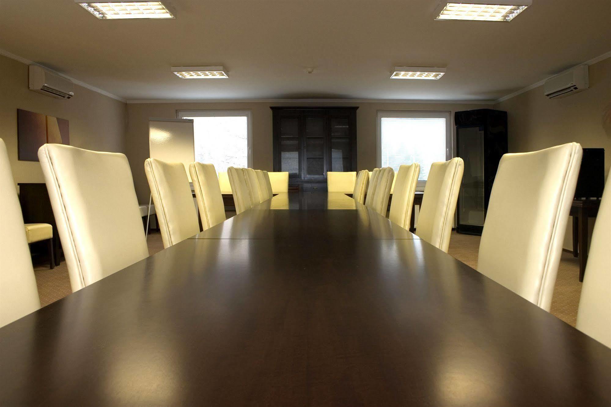Hotel Galileo Zilina Ngoại thất bức ảnh